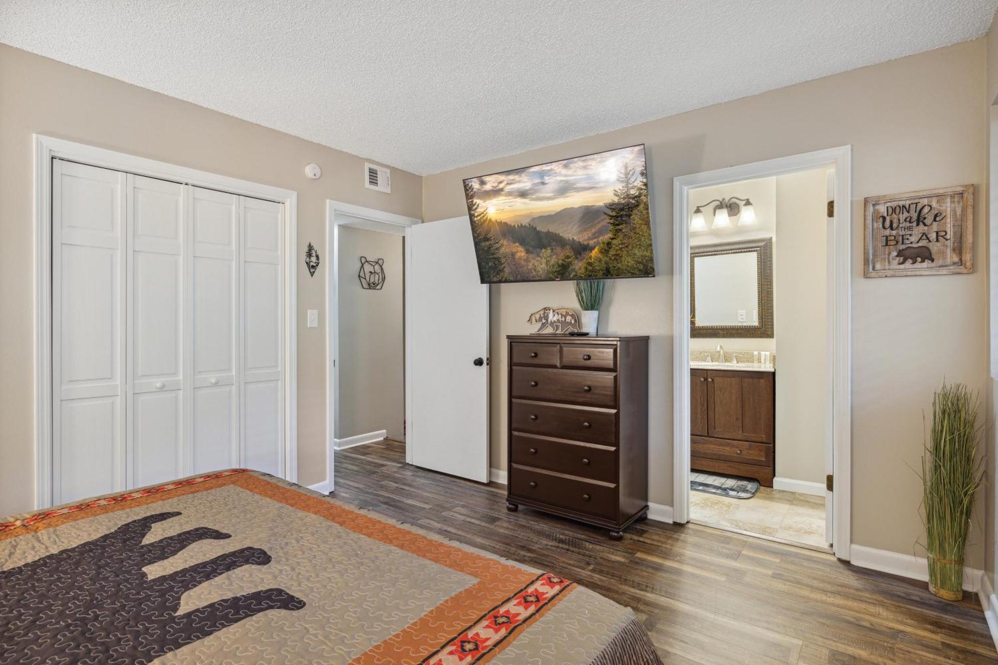 Obear Mountain Is A Newly Updated Condo In Chalet Village Of Gatlinburg! المظهر الخارجي الصورة